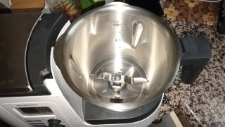 ROBOT DE COCINA CON ACCESORIOS
