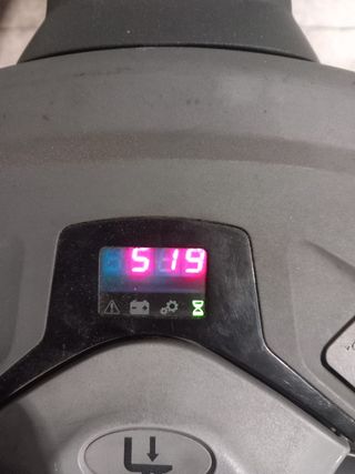 Transpaleta electrica BT P218