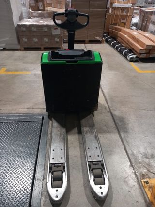Transpaleta electrica BT P218