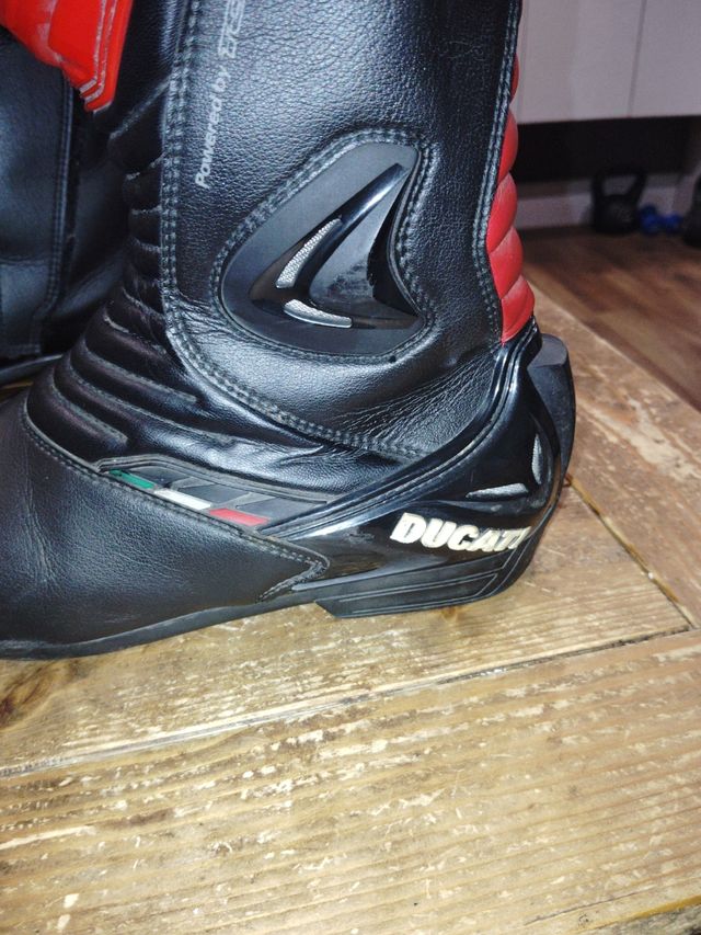 Botas moto Ducati 41