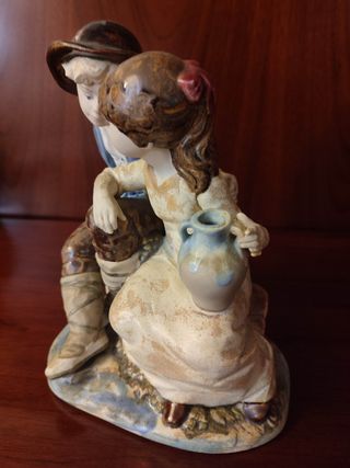 Figura de porcelana D'AVILA