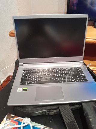 Msi intel core i7 tarjeta envidia quadro 32 gb