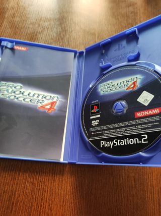 Pro Evolution Soccer 4 (PS2)