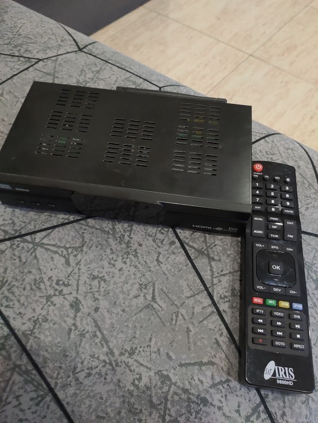 Receptor satélite Iris 9800hd