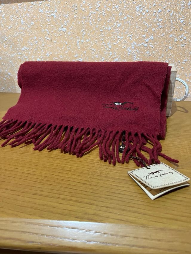 Impresionante bufanda thomas burberry