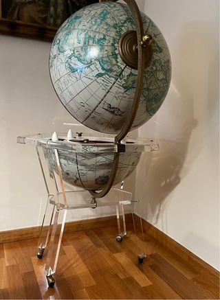 Mueble bar bola del mundo