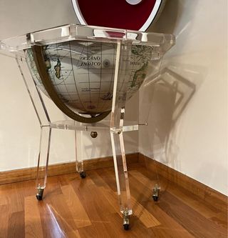 Mueble bar bola del mundo