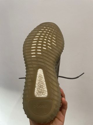 Yezzy 350 Veluga