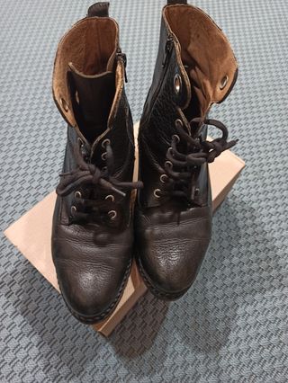 Botines piel
