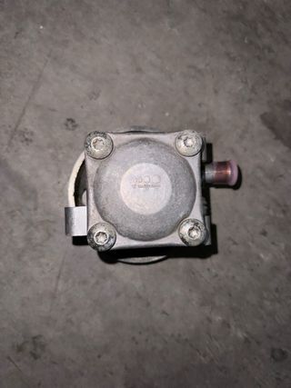 Bomba direccion zf