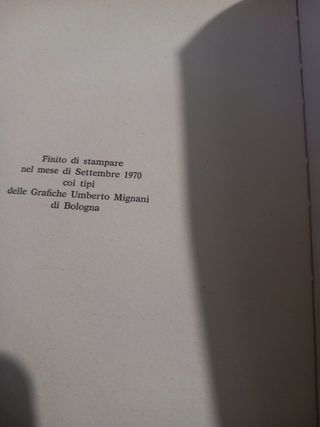 Libro "Due ragazze e una valigia"