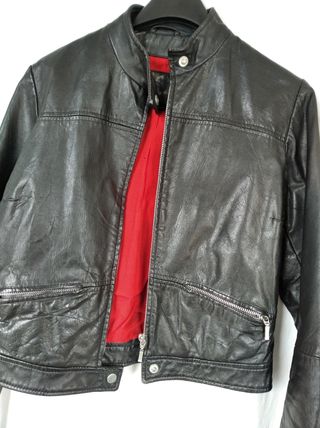 Chaquet piel negra