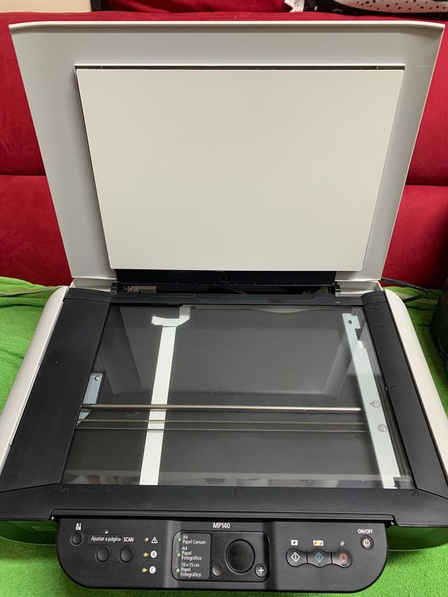 Impresora Canon Pixma MP140