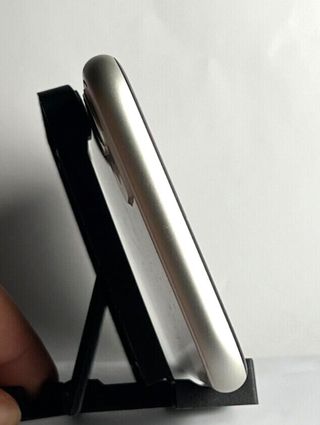 ➤ iPhone 11 de 64GB - Blanco