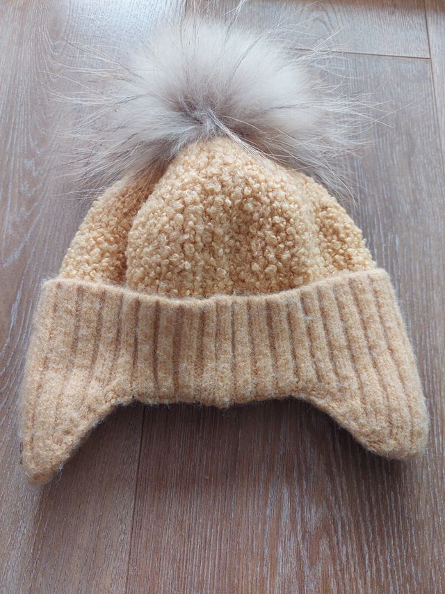 Gorrito marca Monnuage