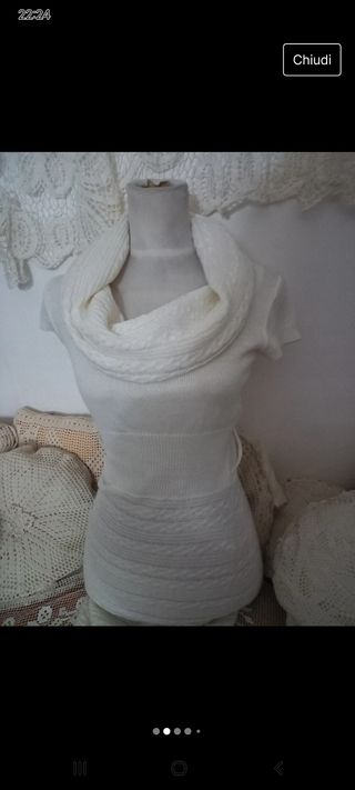 Abito bianco in maglia