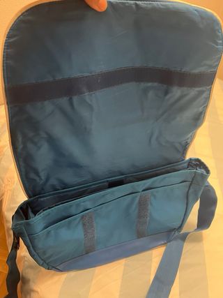 Bolsa para portatil o apuntes estilo bandolera
