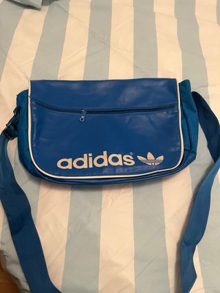 Bolsa para portatil o apuntes estilo bandolera
