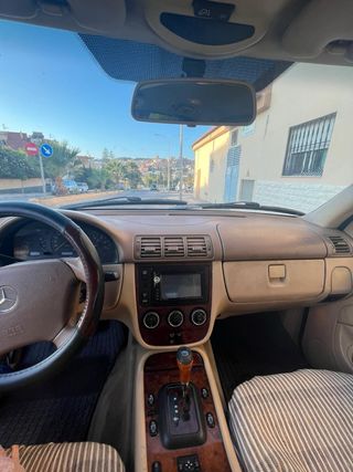 Mercedes-Benz Clase M 2001