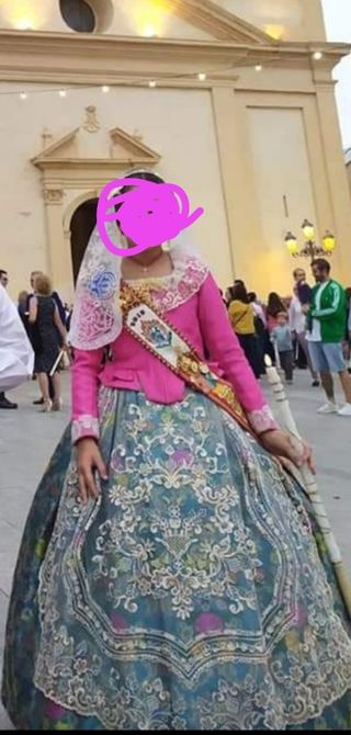 Traje de fallera