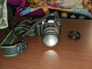 Nikon D40