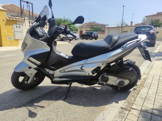 Chapa debajo estribos Gilera Nexus 250cc (2009)