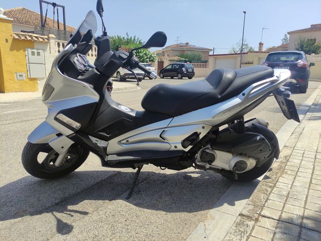 Chapa debajo estribos Gilera Nexus 250cc (2009)