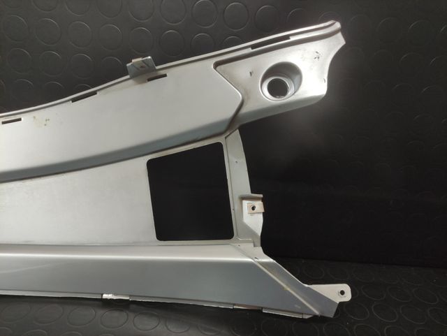 Chapa debajo estribos Gilera Nexus 250cc (2009)