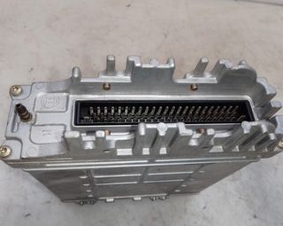 Audi 362130 centralita 028906021ce a4 berlina (b5)
