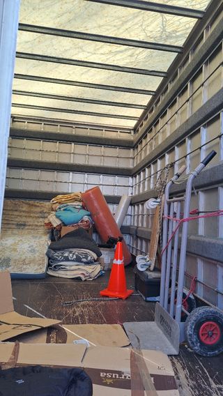 MUDANZAS NACIONALES E INTERNACIONALES