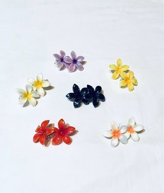 Accessorize - 6 x 2 Pinzas flor de tiaré NUEVAS