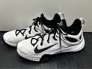 Zapatillas baloncesto Nike Air.