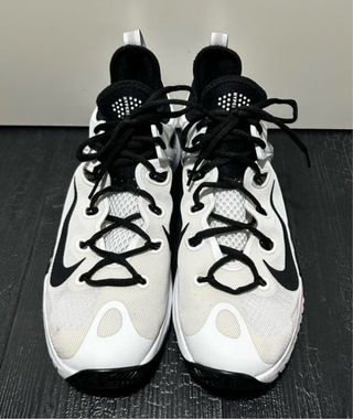 Zapatillas baloncesto Nike Air.