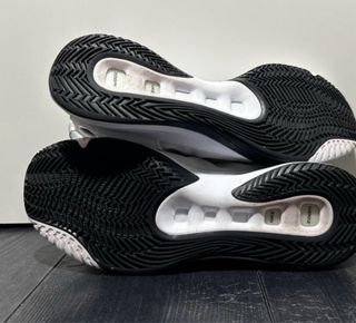 Zapatillas baloncesto Nike Air.