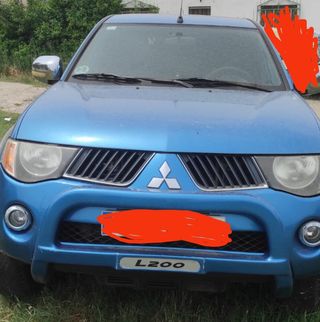 Mitsubishi L 200 2006
