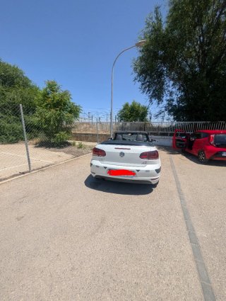 Volkswagen Golf Cabrio 2012
