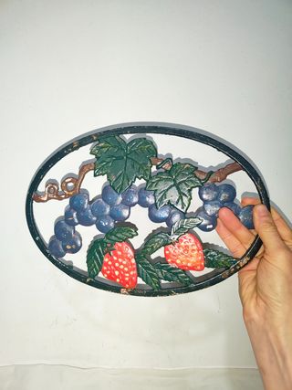 Antiguo salvamanteles reposaollas hierro fundido