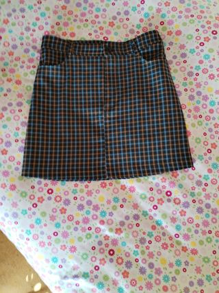 Pantalón y Falda a cuadros M