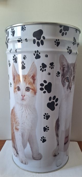 Paragüero papelera cubo gatos