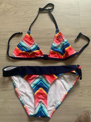 Bikini Rip curl+ camiseta UPF/50+