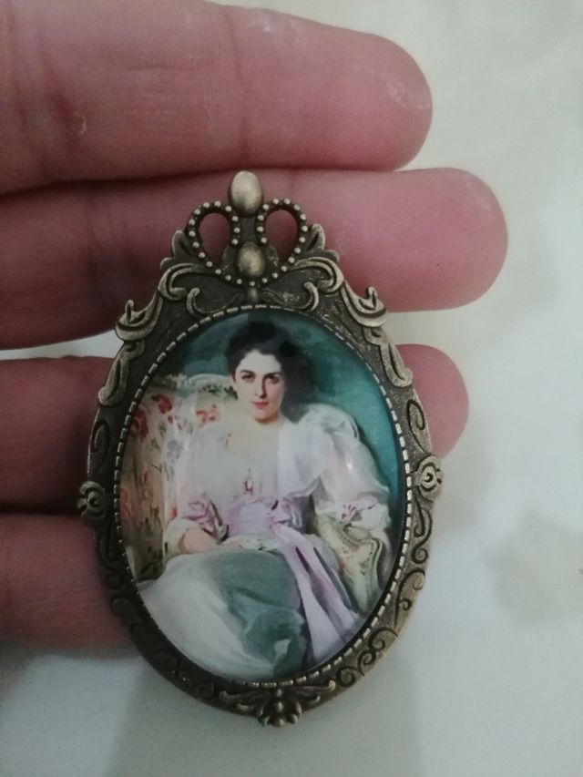 Vintage spilla di vetro, raffigurante lady Agnew