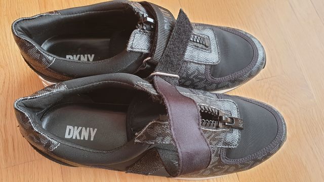 Sneakers DKNY 39