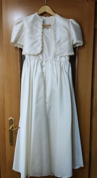Vestido de comunión, camisón y zapatos 
