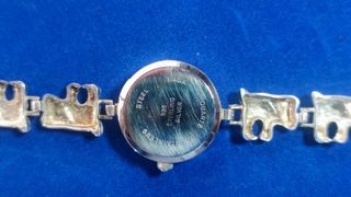 Varios relojes de plata antigua .