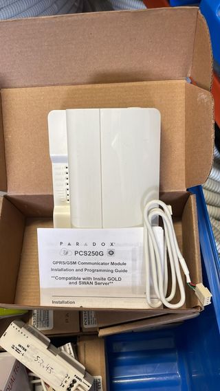 GPRS/GSM PCS 250 Paradox 2  uds