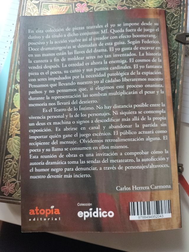 Mí autoficción-teatro, atopia editorial 