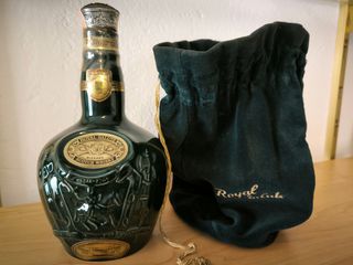 Bottiglia in ceramica Chivas (vuota)