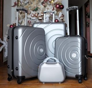 3 Maletas + Neceser 85€ Colores Nuevas