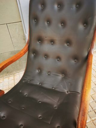 Sillón. Mecedora antigua.