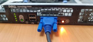 Dell PowerEdge R200